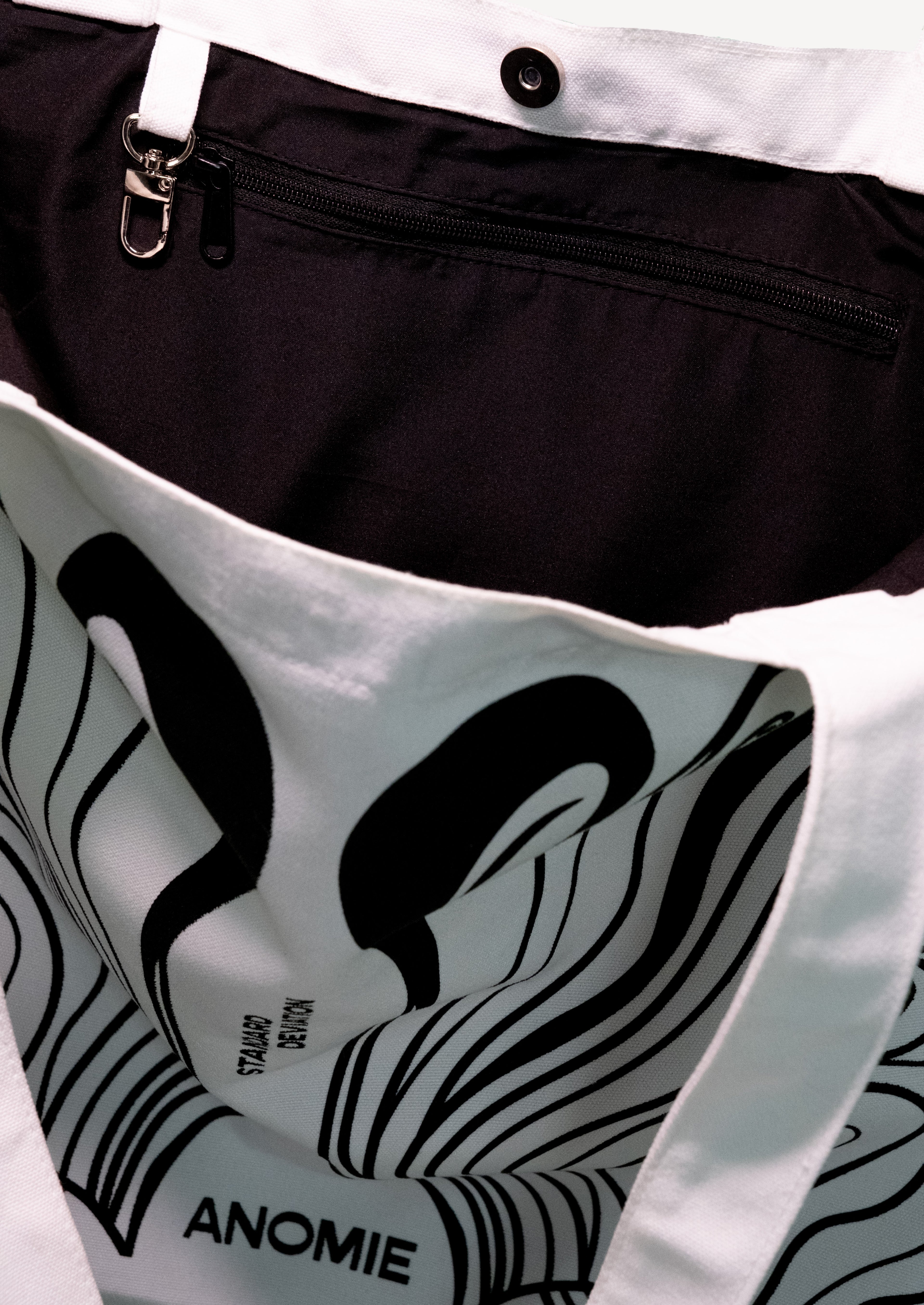 VISION UTILITY BAG, detail.